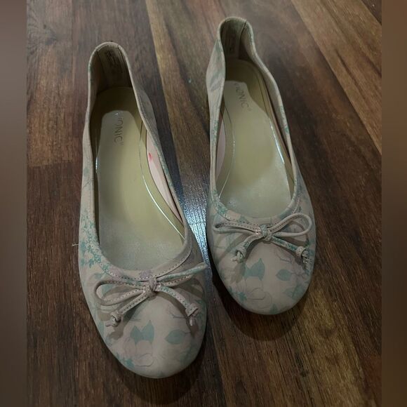 VIONIC Floral Ballet Flats SIZE 8.5 - Picture 3 of 10